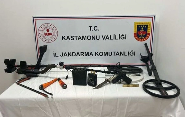 Kastamonu'da kaçak kazı operasyonu: 4 şüpheli yakalandı