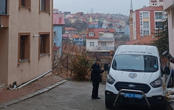 Eşini bıçaklayarak öldüren adam, 5. kattan aşağı atladı