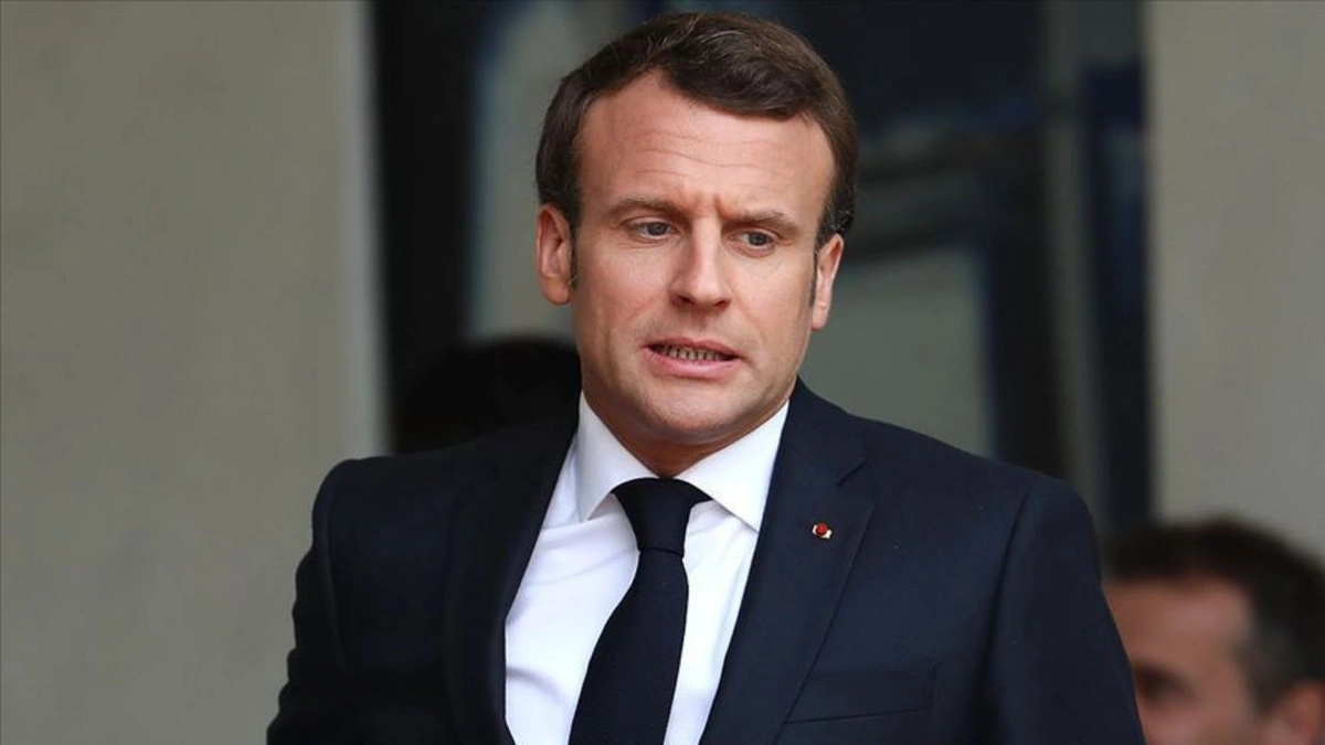 Fransa Cumhurbaşkanı Macron'dan istifa açıklaması