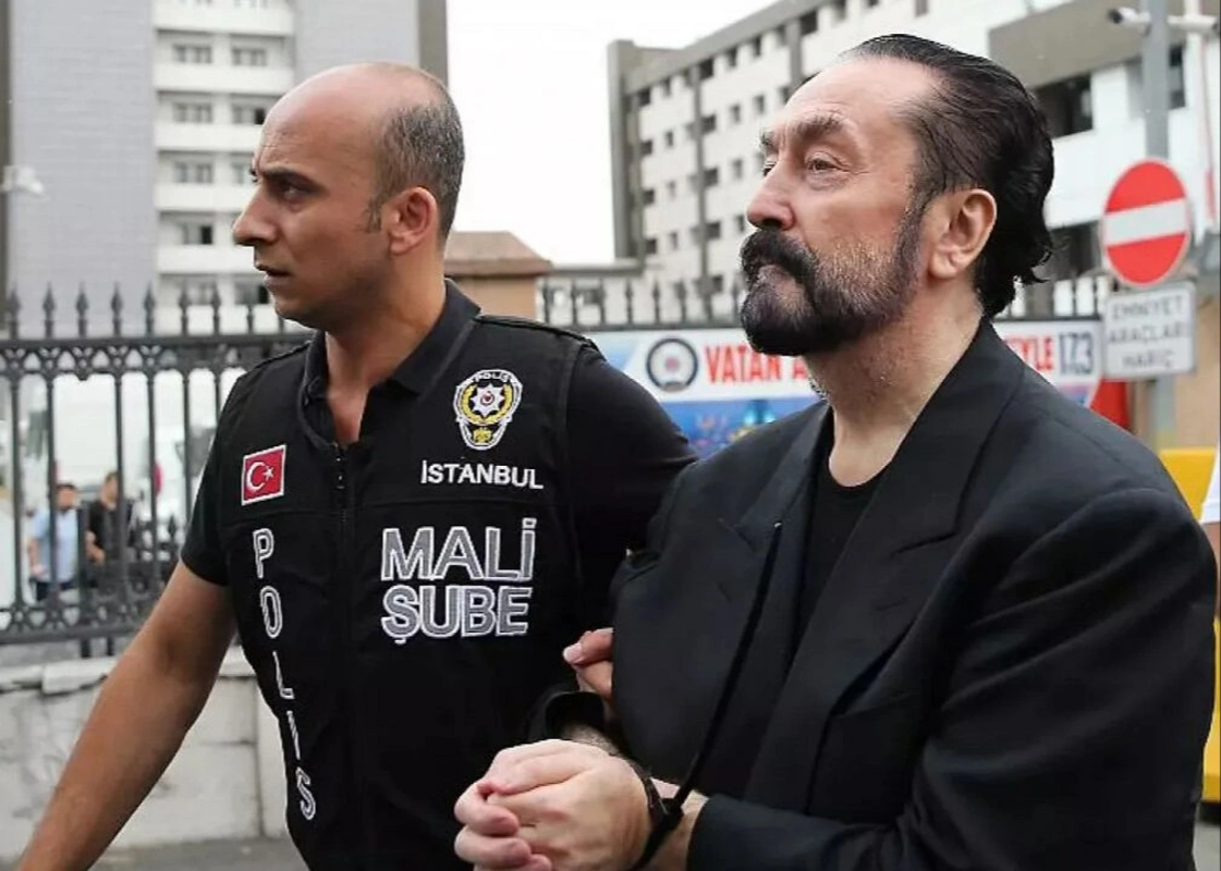 8 bin yıl hapis cezası alan Adnan Oktar'a bir dava daha: 12 yıla kadar hapis Talebi