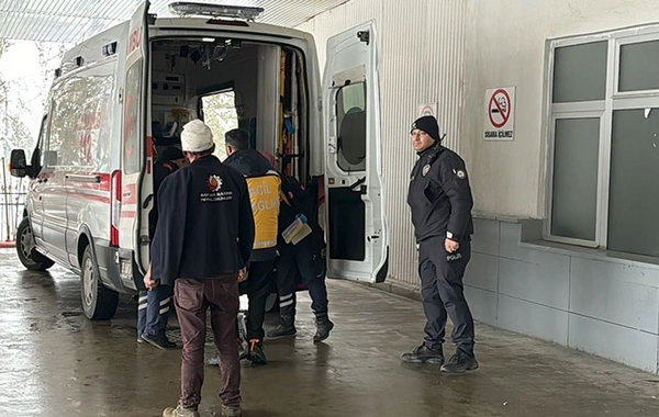 Erzurum'da kan donduran kavga: 6 yaralı, ambulans camı kırık