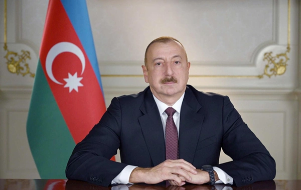 İlham Aliyev Haydar Aliyev'i anma günü ile ilgili paylaşımda bulundu