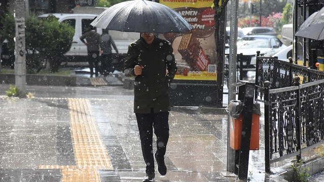 12 il için "sarı" uyarı: Sağanak ve kar yağışına dikkat