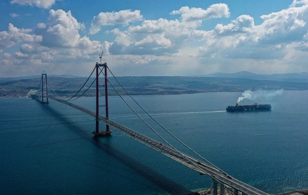 Çanakkale Boğazı, transit gemi geçişlerine yeniden açıldı