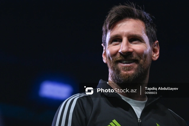 Messi Azərbaycan səfərindən paylaşım edib