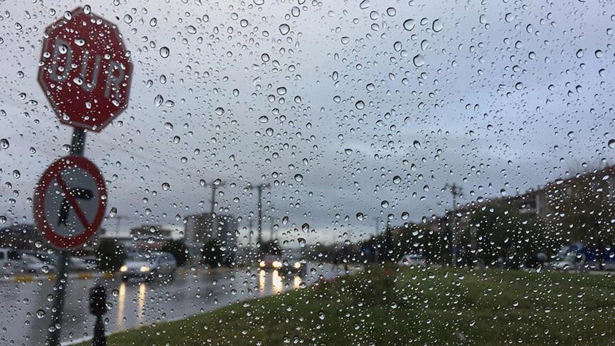 Bu hafta hava nasıl olacak? Meteoroloji'den kuvvetli yağış uyarısı