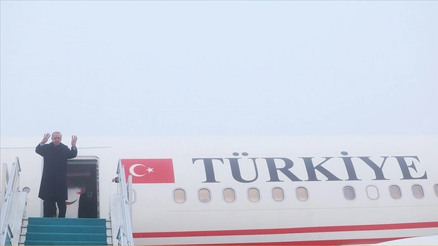 Türkiye Cumhurbaşkanı Erdoğan, D-8 Zirvesi için Mısır'da