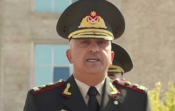 Azerbaycan'da Korgeneral görevden alındı