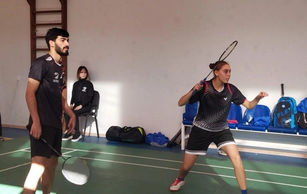 Xankəndidə 50 ildən sonra badminton üzrə ölkə çempionatı keçirilib