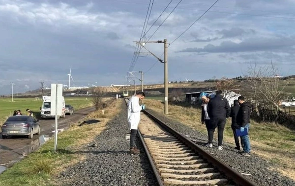 Tekirdağ'da tren kazası: Rayların üzerinden geçmek isterken can verdi