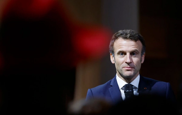 Le Monde: Macron son derece paranoyak oldu