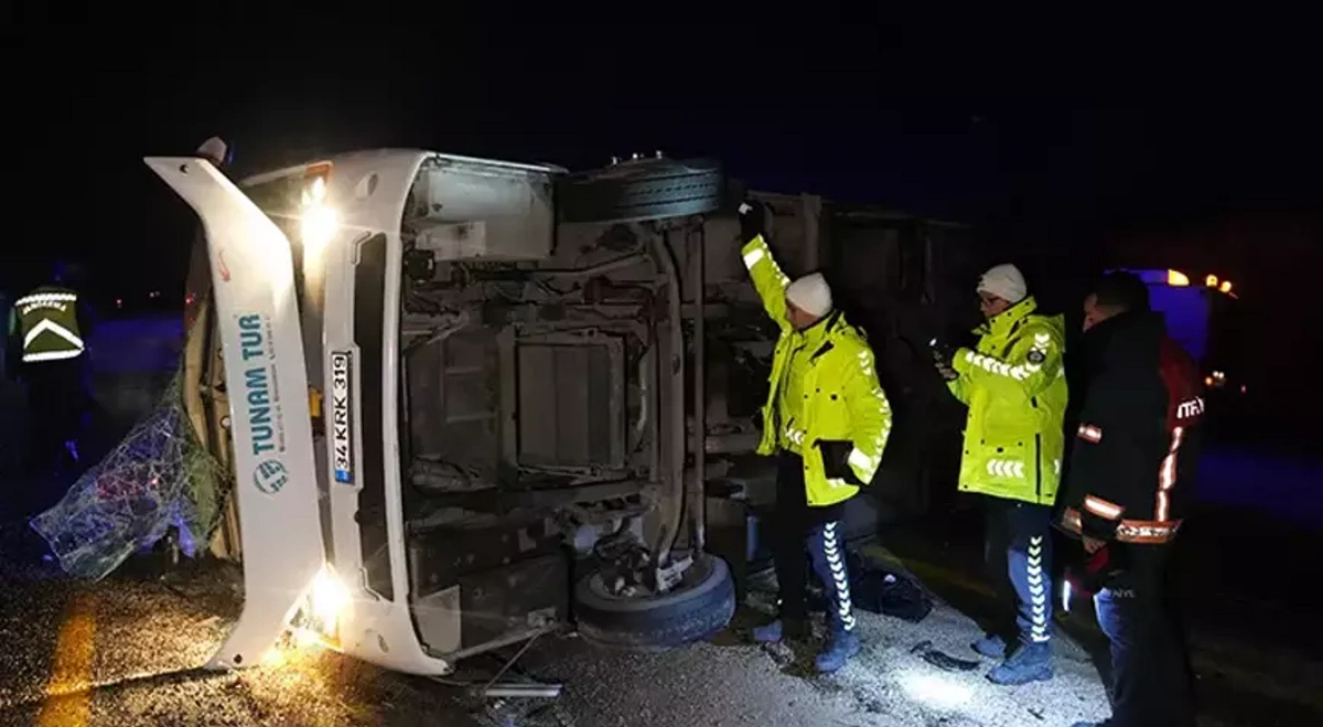 Kastamonu'da cenaze için giderken kazaya kurban gittiler: Ölü ve yaralılar var