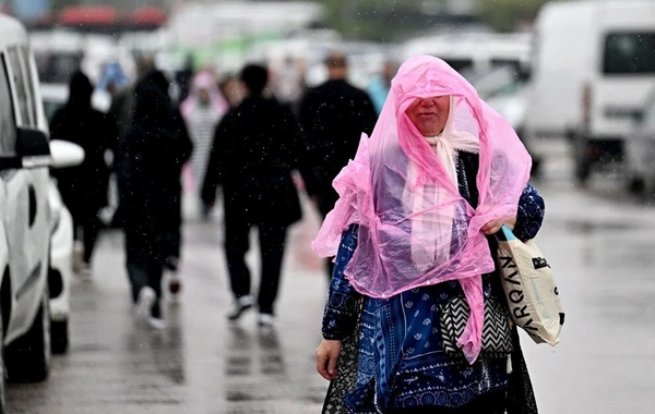 Antalya'da turuncu alarm: Taşımalı eğitime 1 gün ara