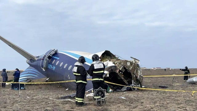 Embraer отвергает версию о системных неполадках в самолете Azerbaijan Airlines