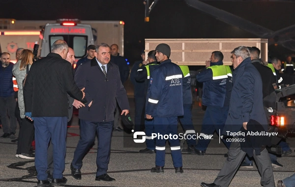 Kaza yapan uçakta yaralanan daha 7 kişi ve hayatını kaybeden 4 kişinin naaşı BAKÜ'YE GETİRİLDİ