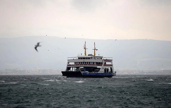 Bugün Bozcaada ve Gökçeada'ya gerçekleştirilmesi planlanan tüm feribot seferleri iptal edildi