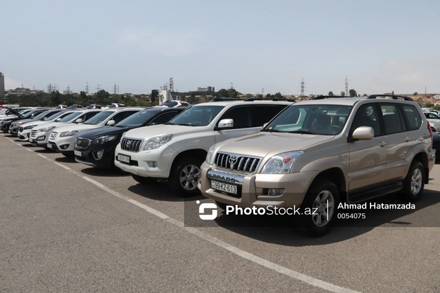 Служебные автомобили выставлены на продажу - ЦЕНЫ