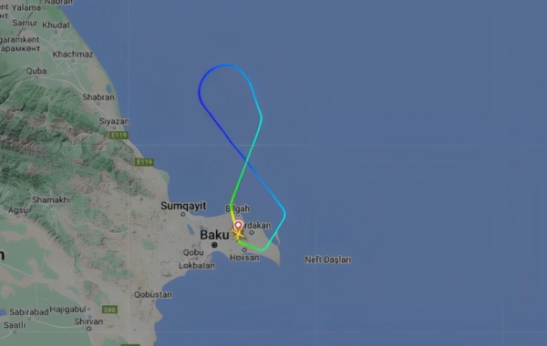 Bakıdan Mineralnıye Vodı istiqamətində uçan AZAL təyyarəsi dron hücumuna görə GERİ QAYITDI