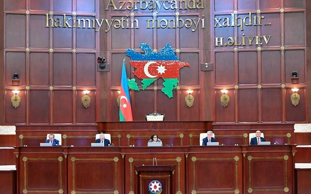 Parlament Azərbaycan diplomatları və ailə üzvləri üçün güzəştlərə hə dedi