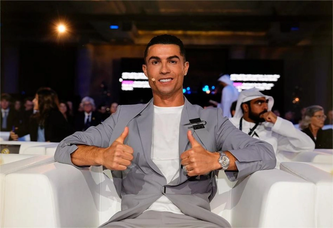 Cristiano Ronaldo en büyük kulübün sahibi olmak istiyor