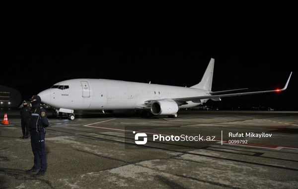 Самолет с телами погибших в авиакатастрофе близ Актау приземлился в Баку