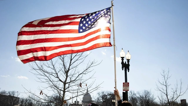 США вводят санкции против китайской компании за предполагаемые кибератаки