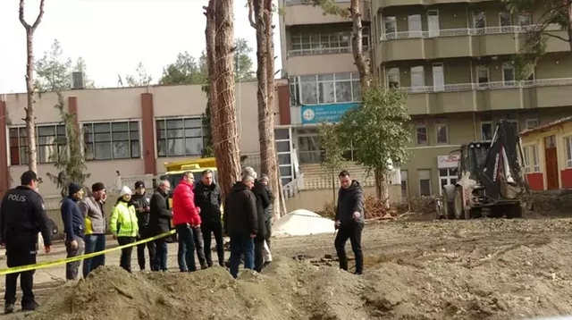 Burdur'da şok keşif: Çevre düzenlemesi sırasında insan kemikleri bulundu