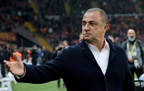 Fatih Terim yeni kulübündeki görevine galibiyetle başladı