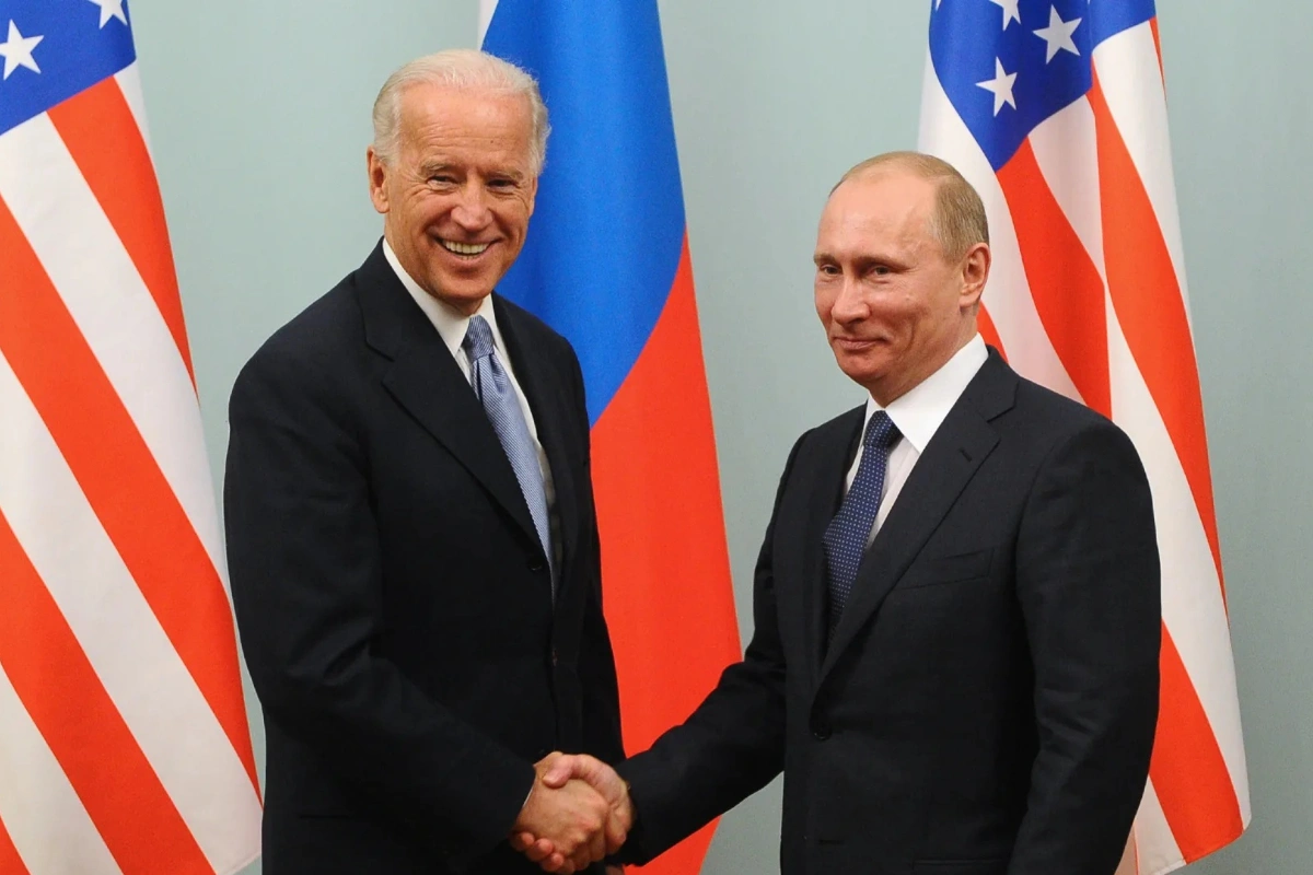 Biden, Putin ile 47 yıl önceki görüşmesinden bahsederek herkesi şaşırttı