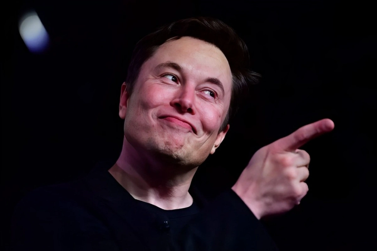 Elon Musk'un hangi futbol kulübünü almak istediği belli oldu