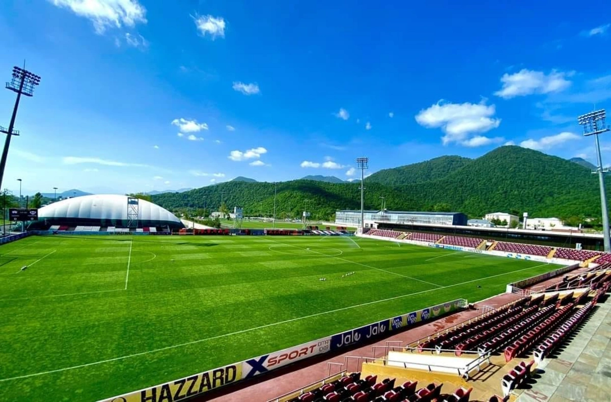 "Qəbələ" futbol klubunun güclü külək nəticəsində yararsız vəziyyətə düşən stadionu bərpa ediləcək