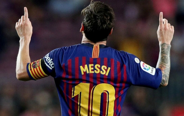 Barcelona Messi'nin dolabını açık artırmaya çıkardı