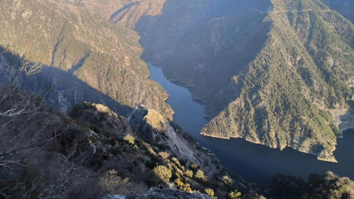 Kahramanmaraş'ta feci kaza: 400 metrelik uçurumdan yuvarlandı