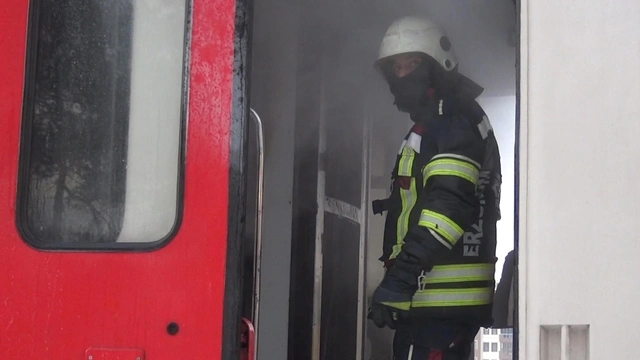 Erzurum Garı'nda korku dolu dakikalar: Vagonda yangın çıktı