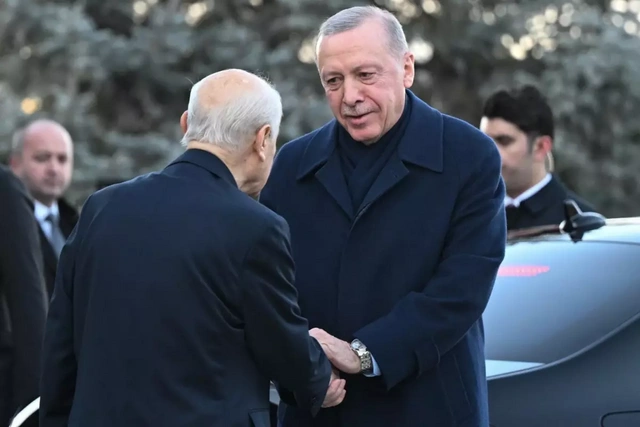 Erdoğan-Bahçeli görüşmesine damga vuran ''Palto'' diyaloğu