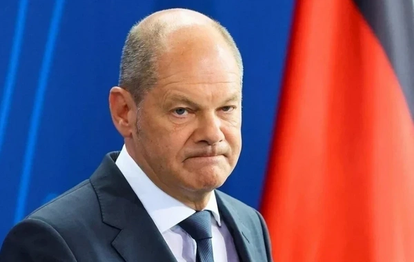 Scholz, Ukrayna'ya ulaşacak askeri yardımın önünü kesiyor