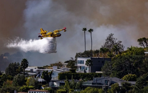 Los Angeles'te yangın söndürme uçağı drone ile çarpıştı: Kurtarma operasyonları durduruldu