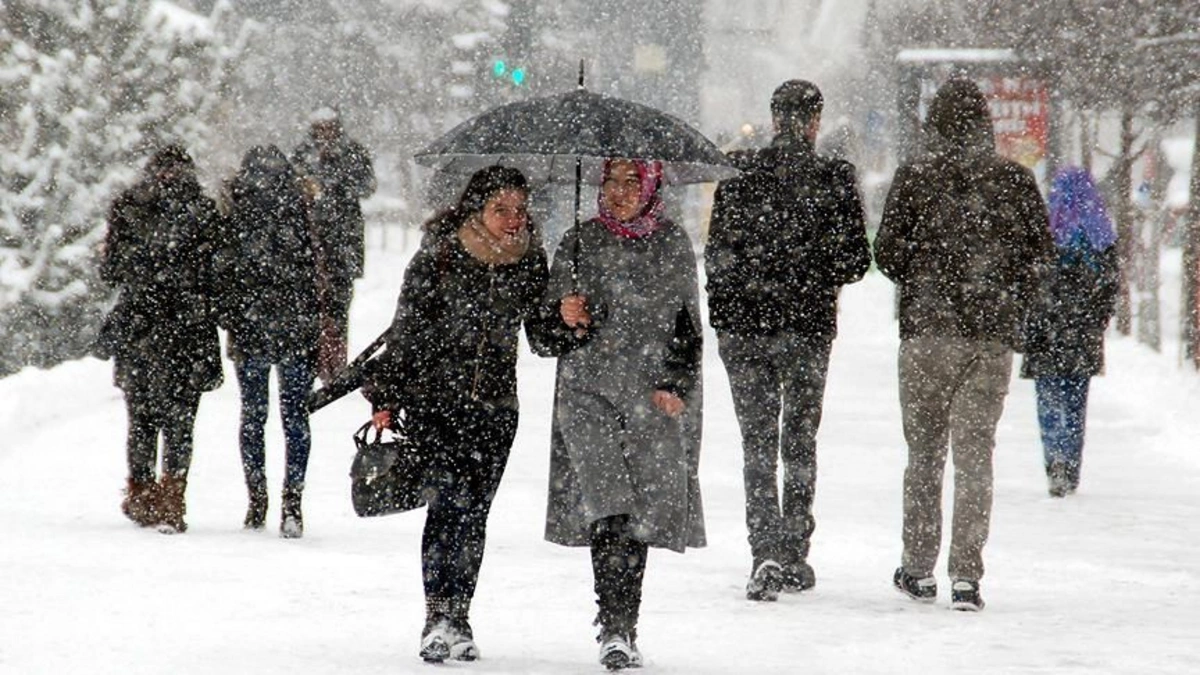 Kar soğuğu ve yağış başladı: 11 Ocak Cumartesi hava durumu