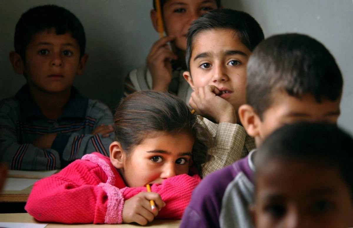 İran'da anaokullarında İngilizce eğitimi yasaklandı