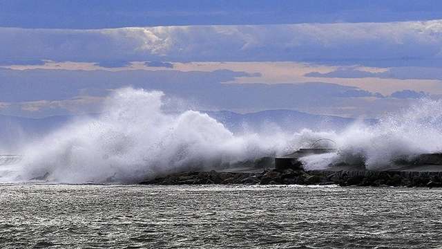 Meteoroloji'den Marmara Denizi için fırtına uyarısı