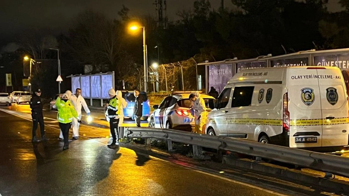 İstanbul'da feci kaza: Polislerin kullandığı motosiklet bariyere çarptı: 1 ölü, 1 yaralı