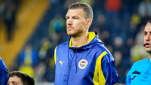 Dzeko'dan Galatasaray'a sert ironi: Sosyal medyada gündem oldu