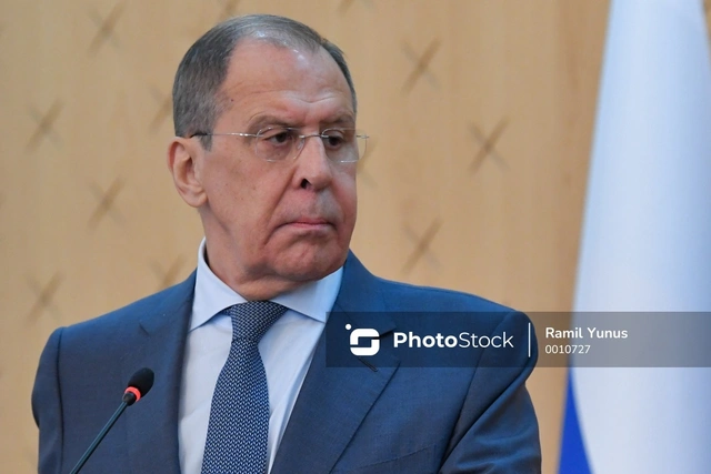 Lavrov Rusiya və Ermənistan münasibətlərini mürəkkəb adlandırdı