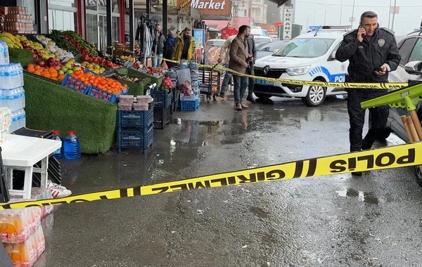 Rize'de şoke eden olay: Anne, oğlunu darp eden kişiyi silahla yaraladı