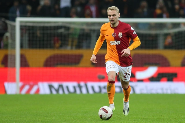 Avrupa kulüpleri Nelsson'un peşinde: Galatasaray kararını verdi