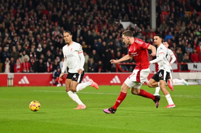 İngiltere Premier Ligi: Nottingham Forest ile Liverpool puanları paylaştı