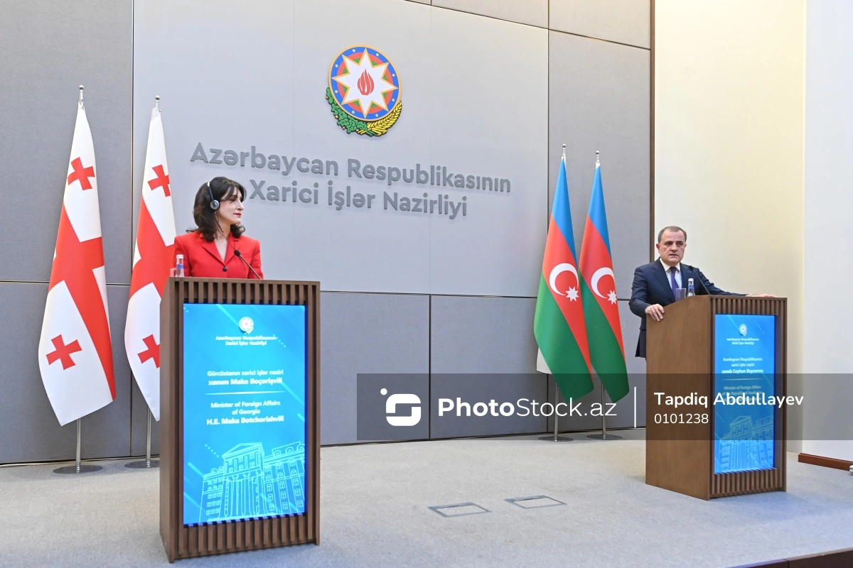 Azərbaycan və Gürcüstan XİN başçıları qarşılıqlı faydaya əsaslanan əməkdaşlığı müzakirə ediblər