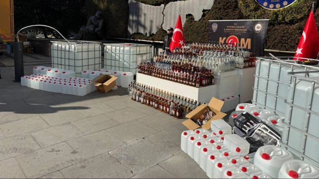 İstanbul'da 32 bin 862 litre kaçak alkol ele geçirildi