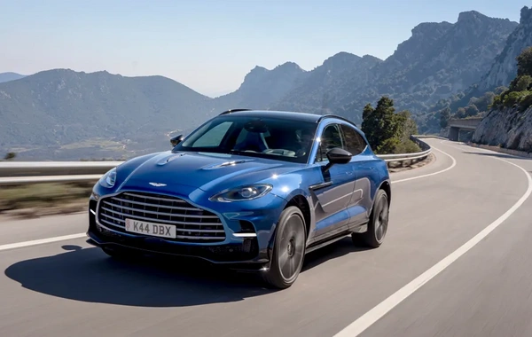 Yeni "Aston Martin" avtomobillərində problem aşkarlandı