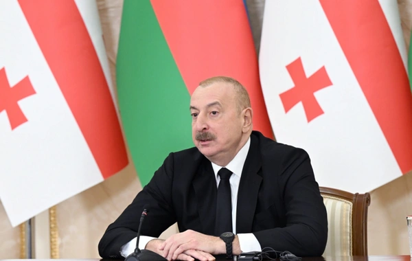 İlham Aliyev: "Gürcistan ve Azerbaycan, Avrupa ile Asya arasındaki köprü rolünü başarıyla oynuyor"